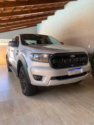 FORD RANGER 3.2 XLS 4X2 CD 20V DIESEL 4P AUTOMÁTICO
